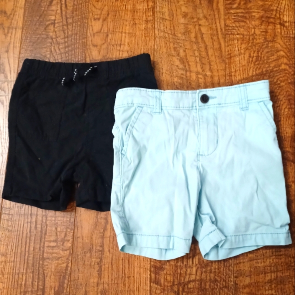 Lot of 2 Shorts Toddler Boy Sz 18-24 Months Mint and Black EUC